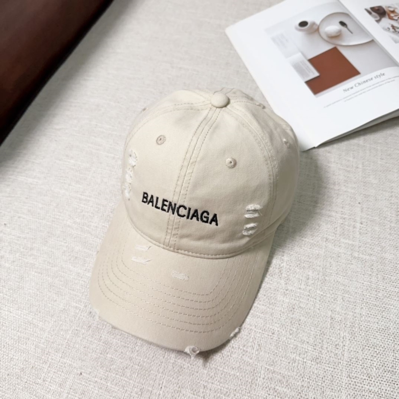 BALENCIAGA